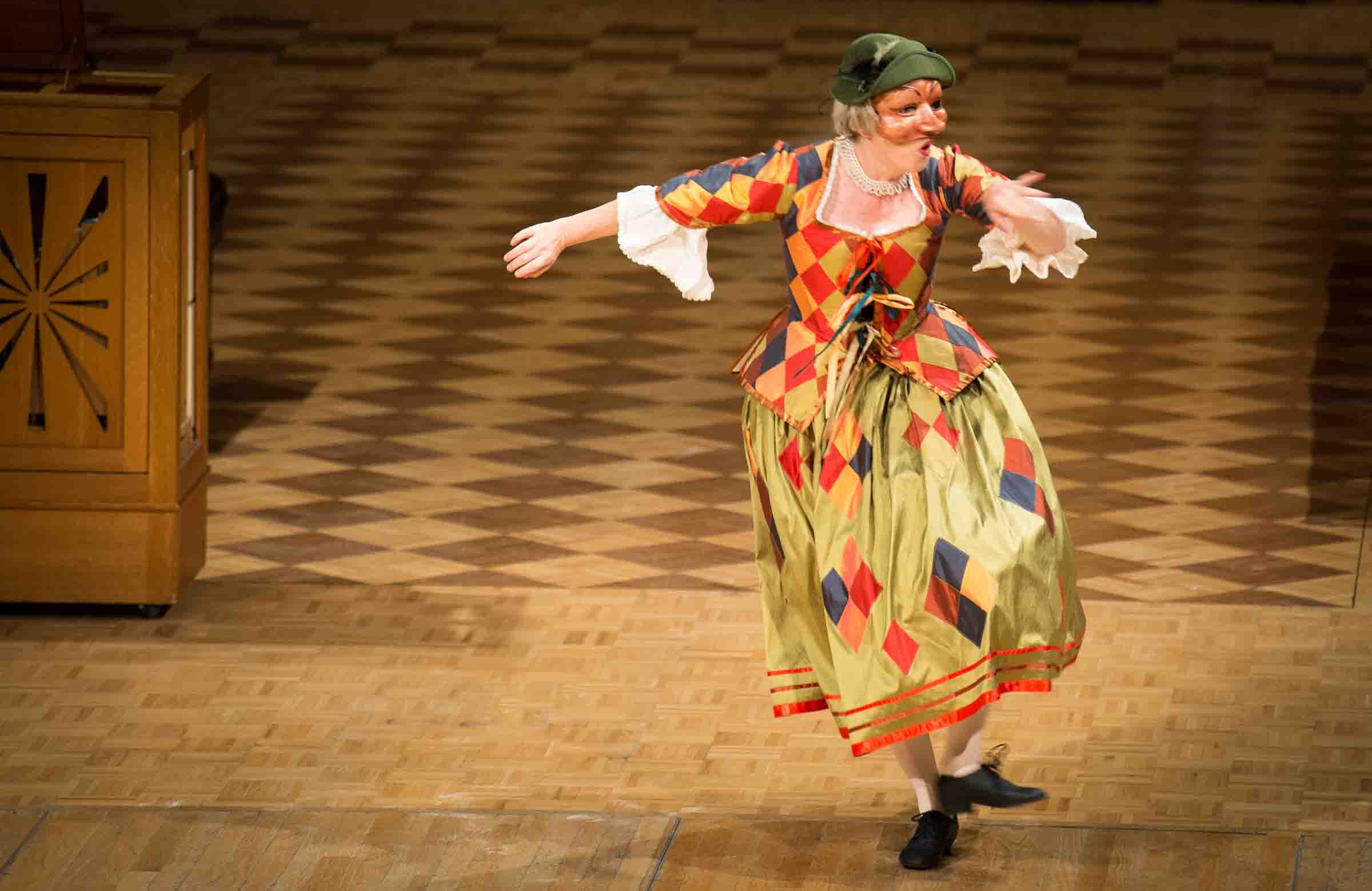 Marie-Nathalie Lacoursière as a harlequine in Anna Magdalena Songbook – Home Suite Home. Photo © Jan Gates.